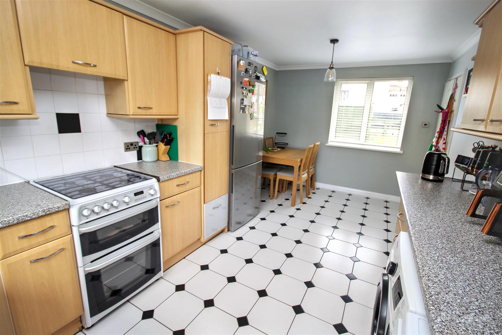 Hugh Fraser Drive, Tilehurst, Reading
